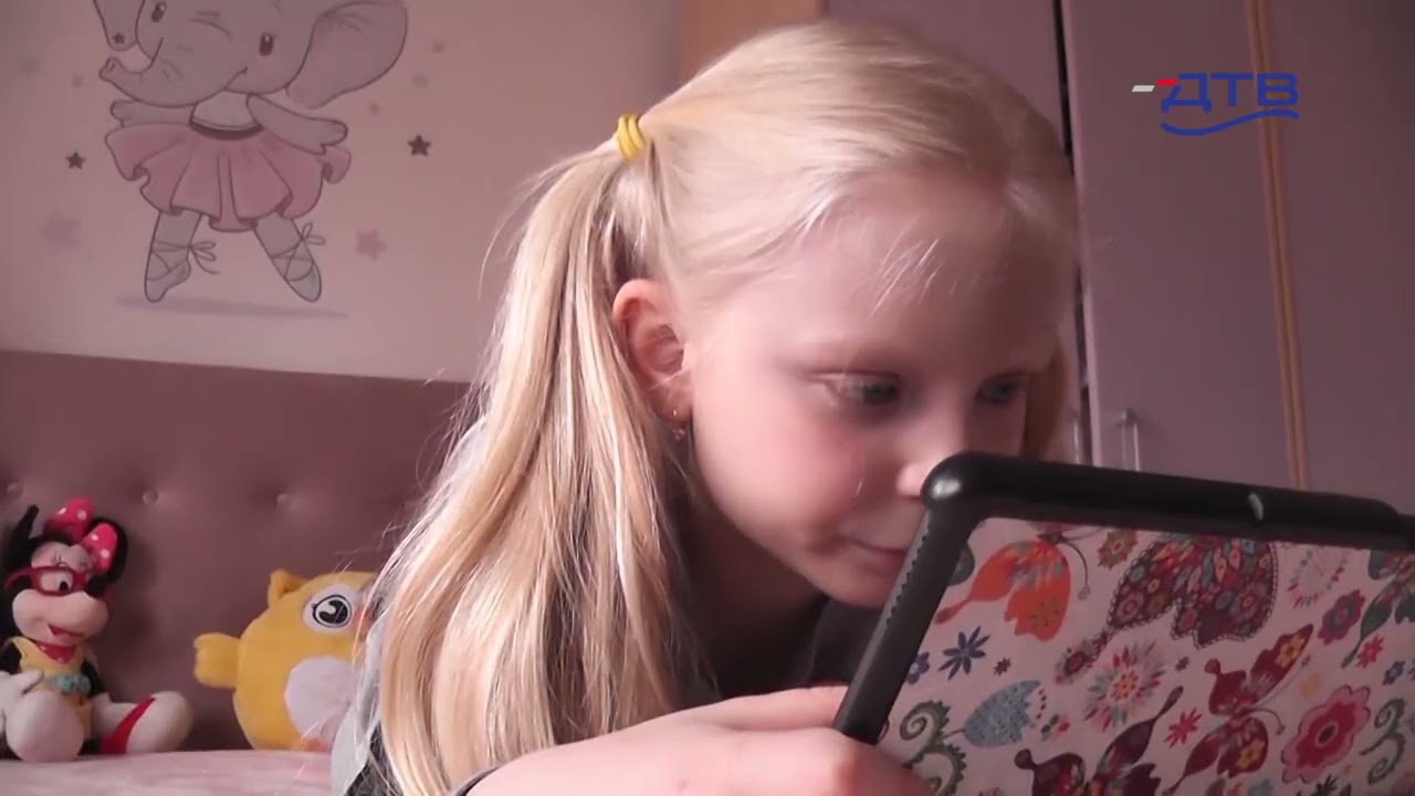 Edukacija roditelja: kako prekomerni ekran utiče na razvoj dece do 6 godina - DTV