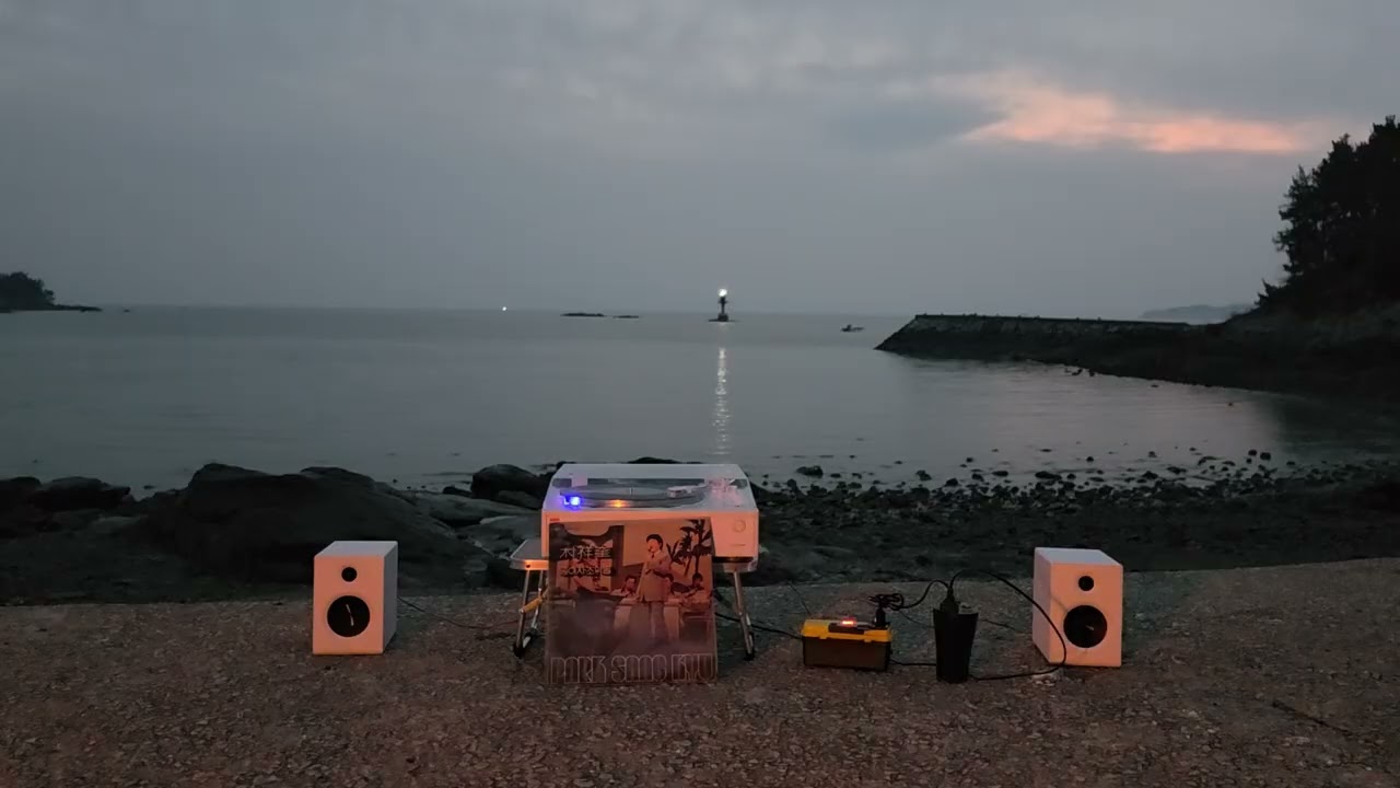 1975년 스테레오 일대작 1집 지구레코드 공사     하중희 작사  이복윤 작곡  박상규   -  조약돌꽃  #박상규 #조약돌 #감성 #LP돌 #Lp  #감성