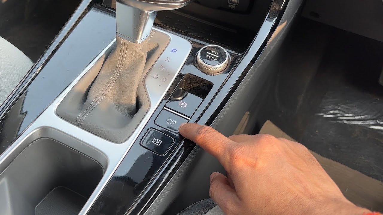 AUTO HOLD Feature कैसे काम करता है ???