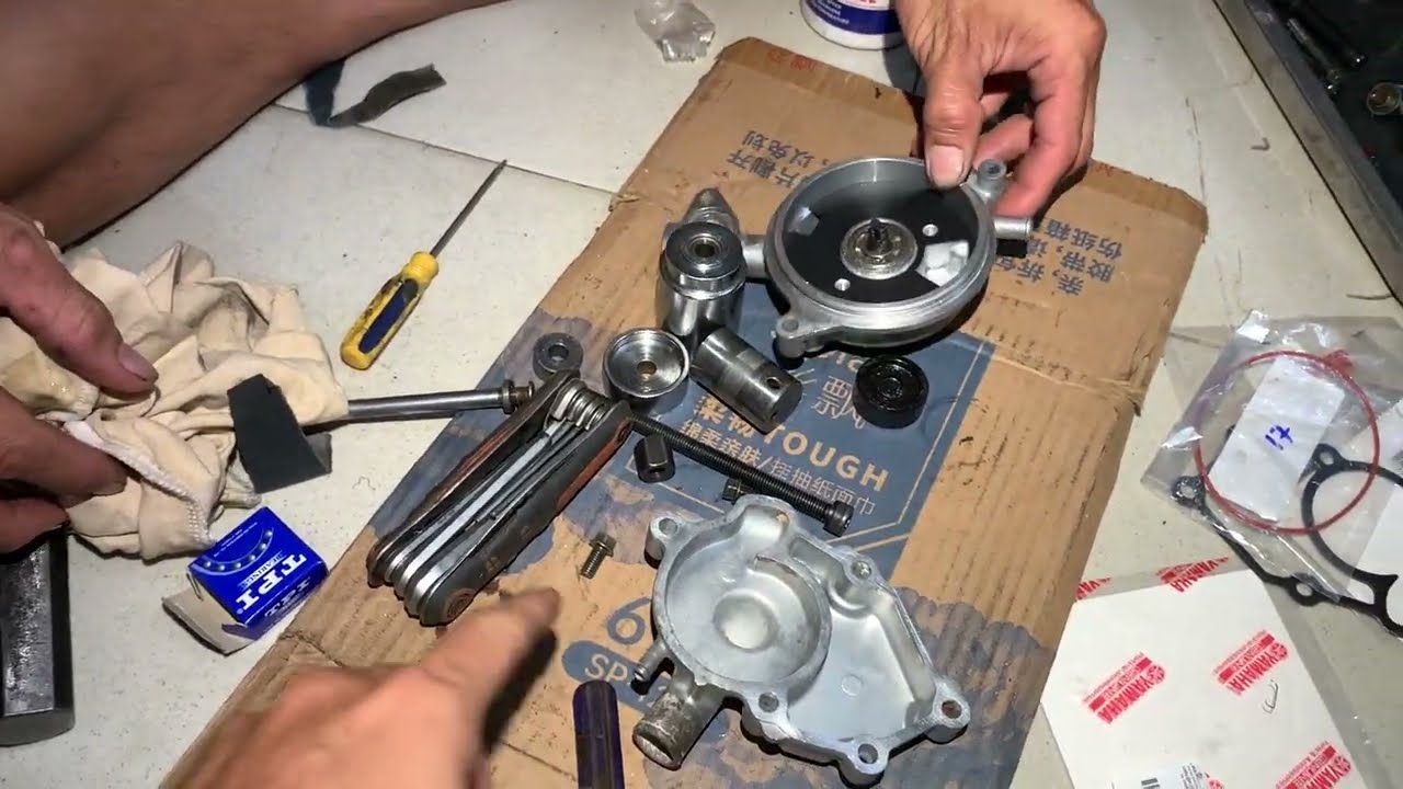 Thay phốt bơm nước Exciter