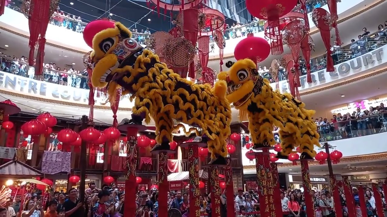 Acrobatic Lion Dance at Mid Valley KL on 25 Jan 2026 (Pre-CNY)
