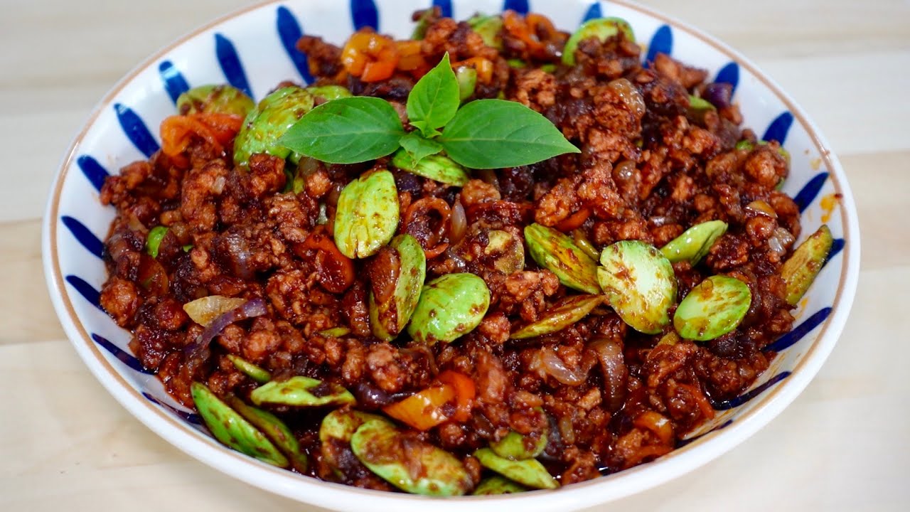 Sambal Petai肉碎🐷非常好吃又下饭，多准备几碗米饭，喜欢吃Petai的朋友一定要试试，做法容易🍚👍🏻Sambal Petai Minced Pork Meat🐷very delicious