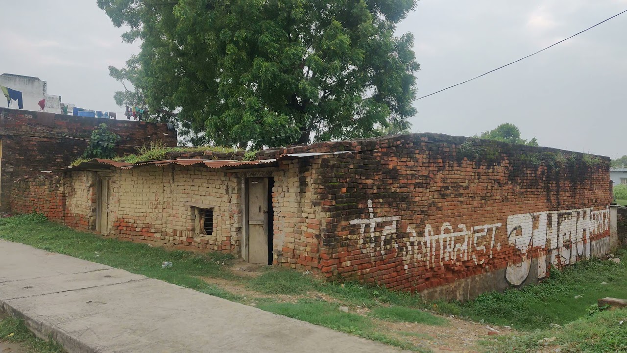 VARANASI RING ROAD AZAMGARH HIGHWAY SE 200 METER 4 BISSA PLOT