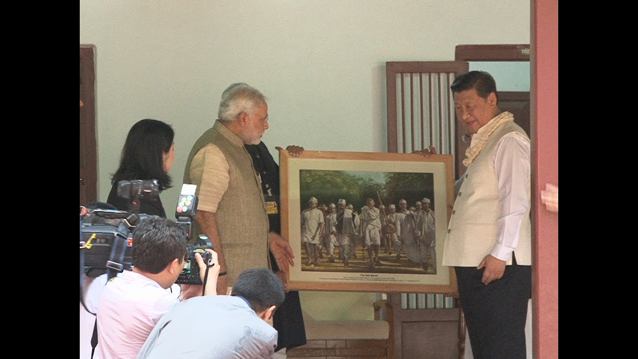 PM Modi & Chinese President Xi Jinping visit Sabarmati Ashram