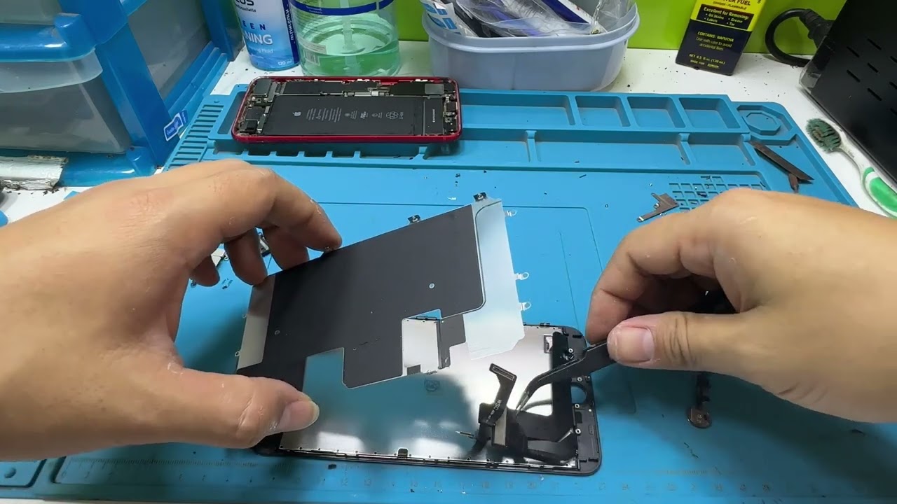 วิธีเปลี่ยนหน้าจอ iPhone 8 plus ด้วยตัวเอง (สำหรับคนทำครั้งแรก)