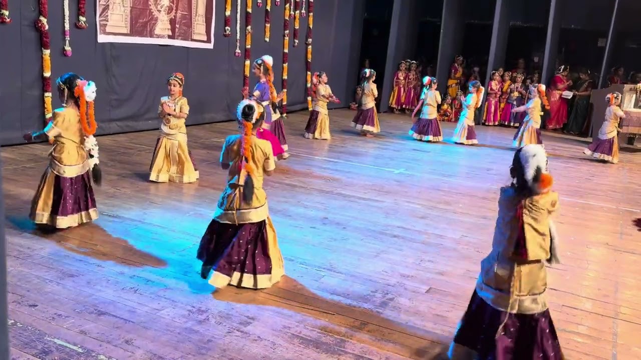 Aarna’s performance 🎭 