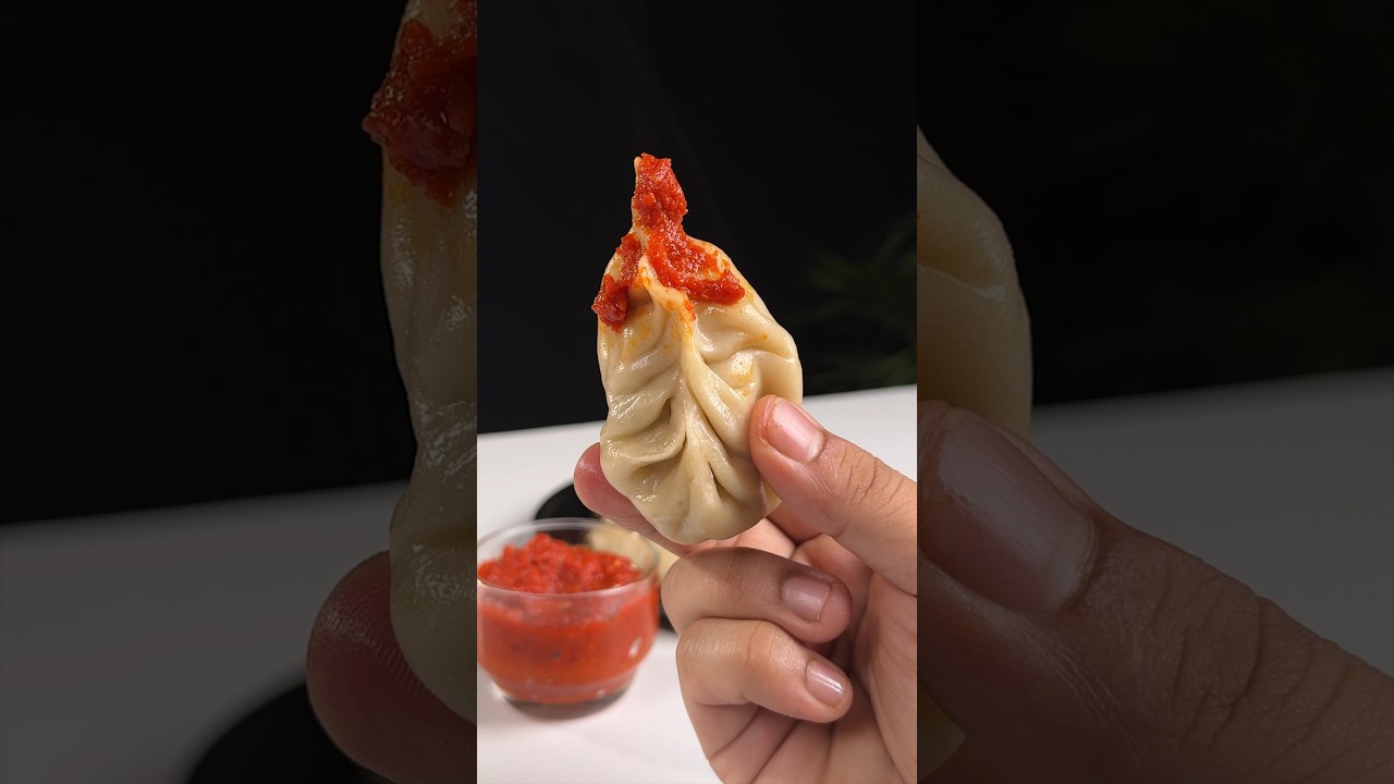 Chicken Momo with Spicy Chutney🌶 #shorts