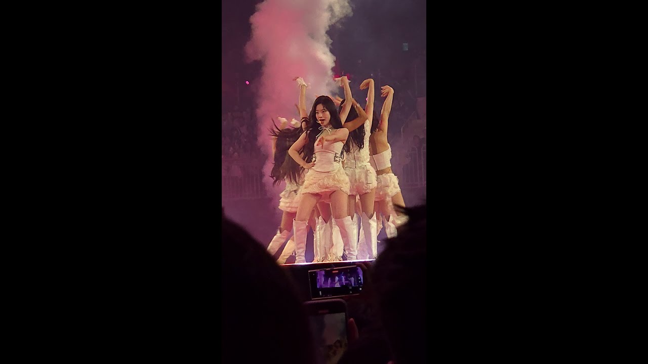 250720 TWICE(트와이스) 'THIS IS FOR + Strategy' Fancam THIS IS FOR WORLD TOUR in INCHEON Day2