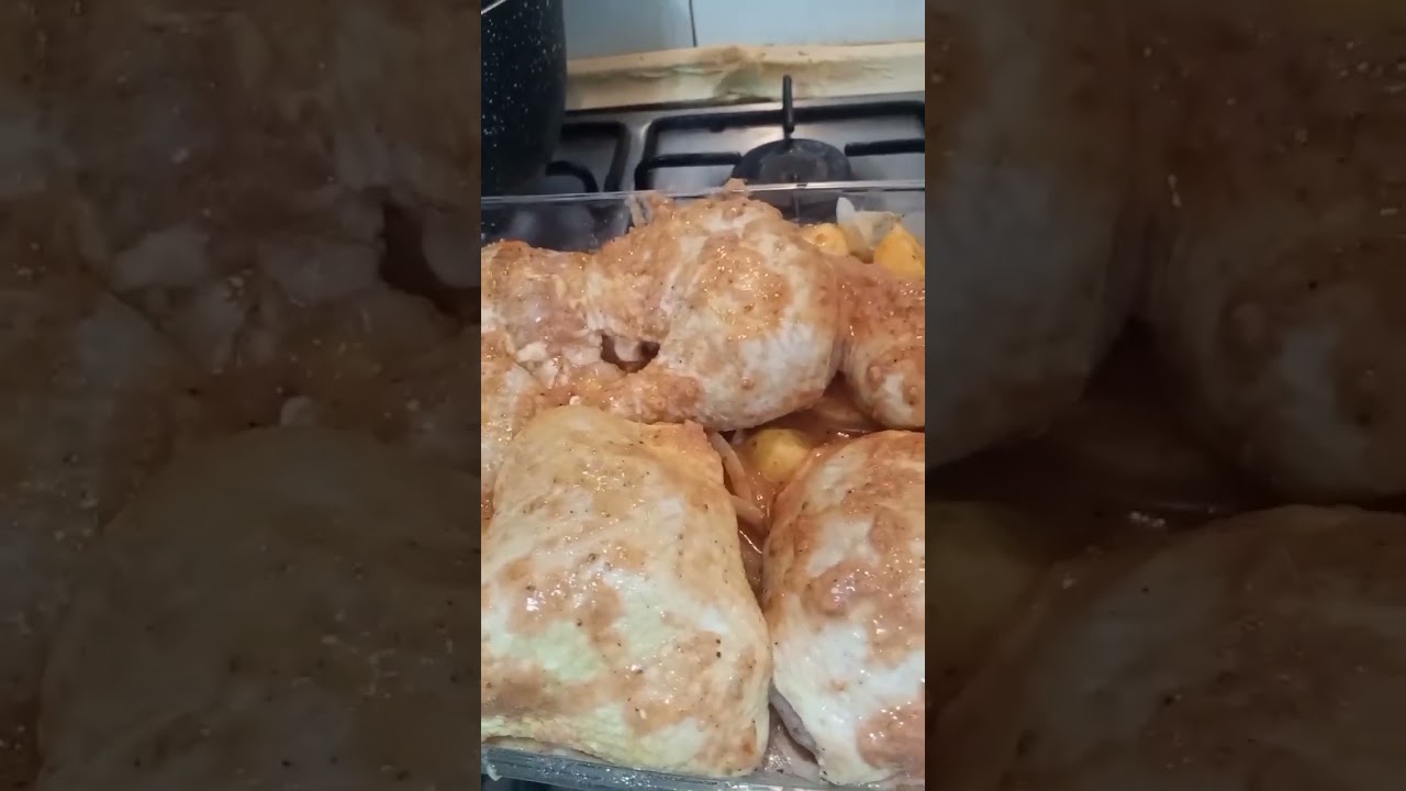فراخ مشوية بالبطاطس 