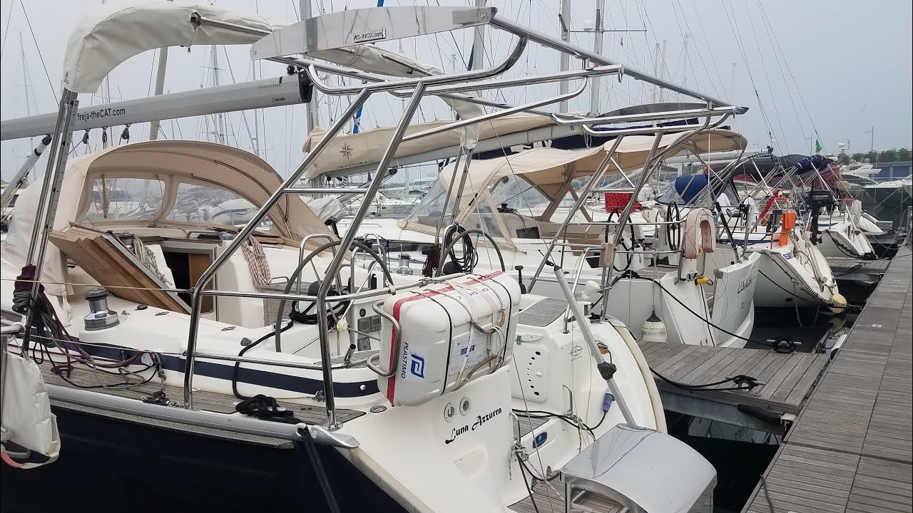 Portique inox ailes d’avion voilier