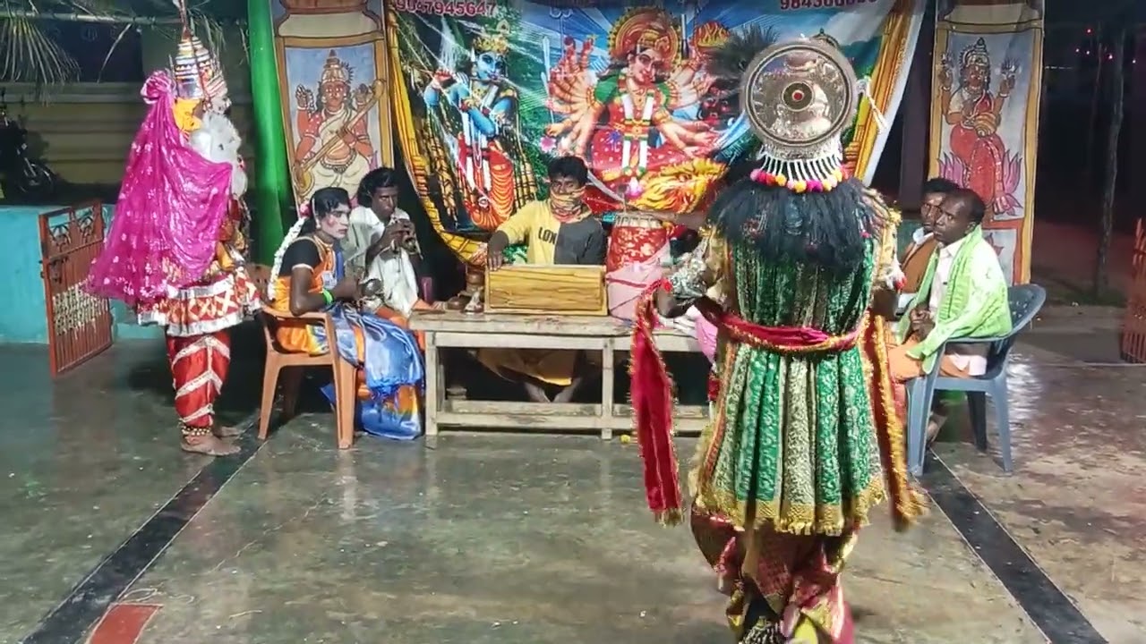 கிருஷ்ணன் பரமாத்மாவின் வேடம்.   சிரணன் ஜவ்வாது மலை கல்லாவுர்🌹💥💥