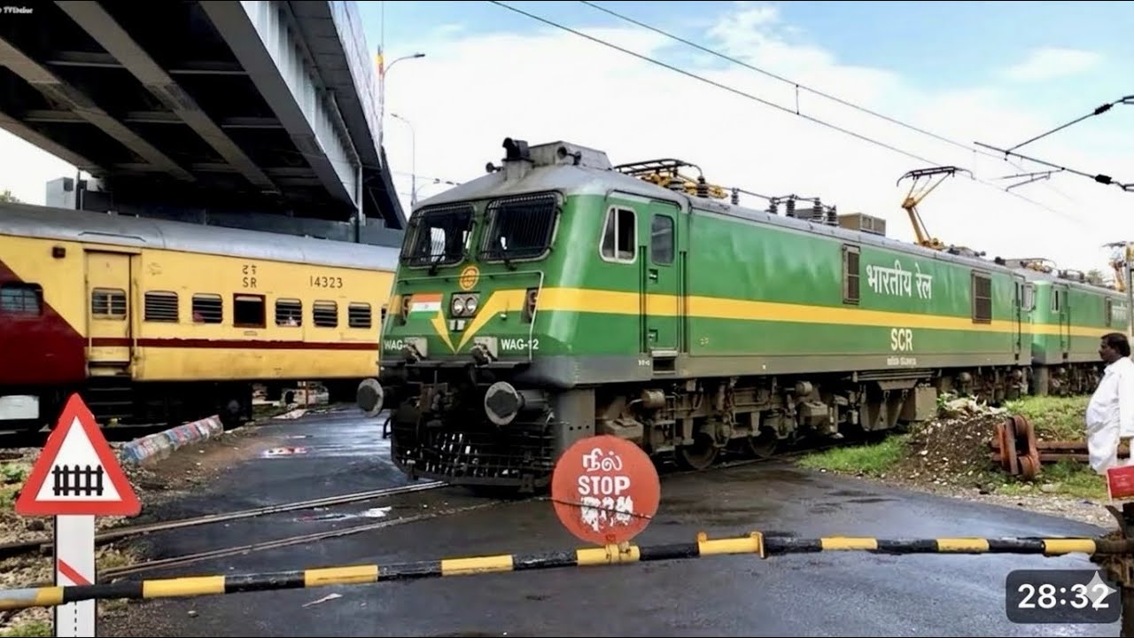 RAILGATE CROSSING TRAINS | High Speed Trains Crossing Rail Gate | Gate Closed & Train Blast Through!