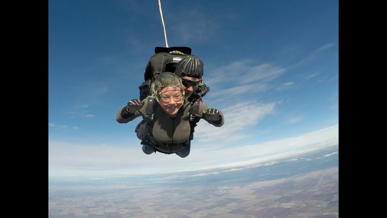 Bill and Kathy Skydive 2020