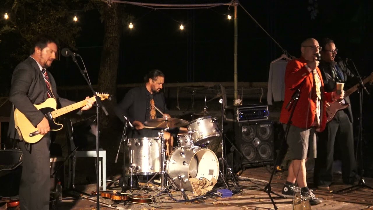 Every Rose Has Its Thorn  -  Vsaka roža jma trn  Ana Pupedan