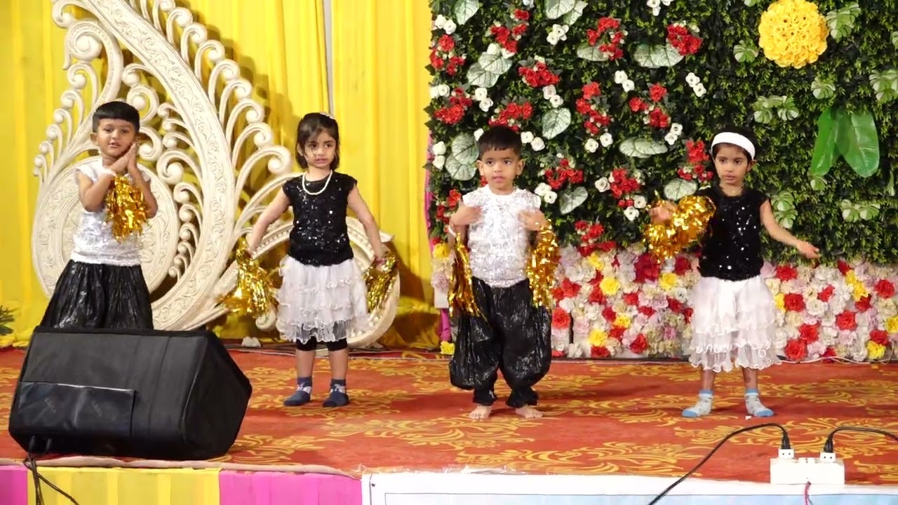 Sapane Mere Dance Annual Function New Rainbow Pre School Nashik