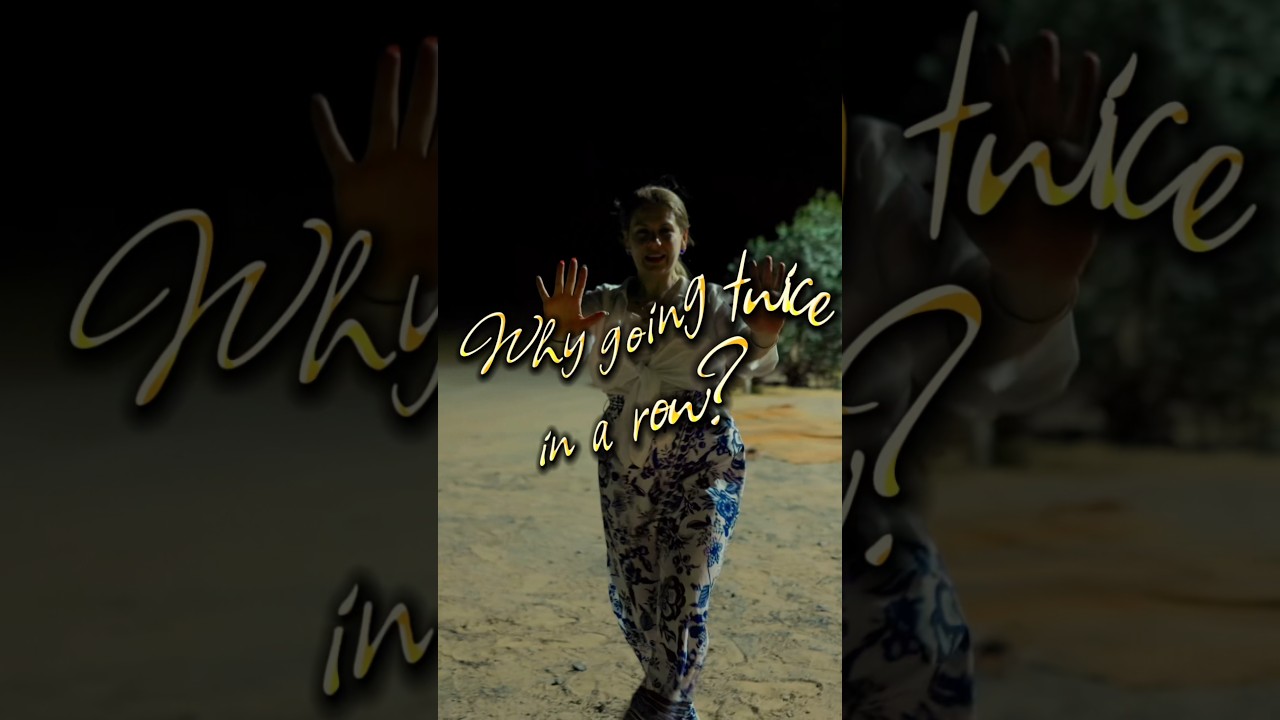 Cristina came back two years in a row… and this clip says why: full moon, desert night, and dancing.