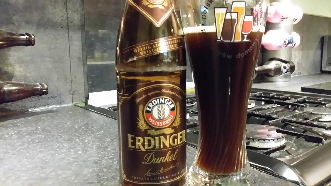 (4K) Erdinger Weissbier Dunkel | German Craft Beer Review