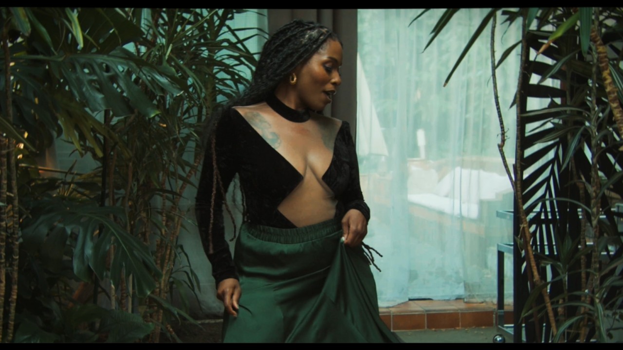 Beverly Bardo - Curaçao (Official video)