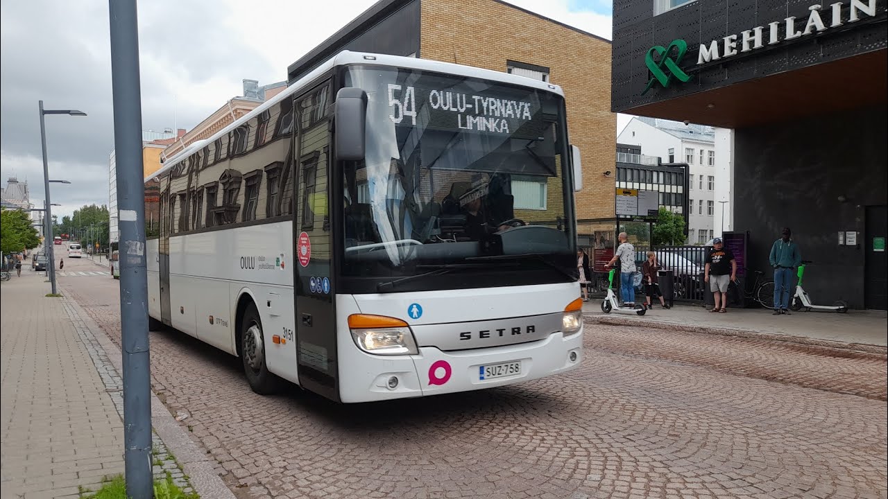 OTP Travelin busseja 6.7.2022 Torikadulla.