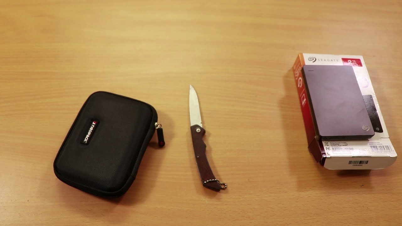 Seagate Backup Plus Slim 2TB & Neopack HDD Case Unboxing