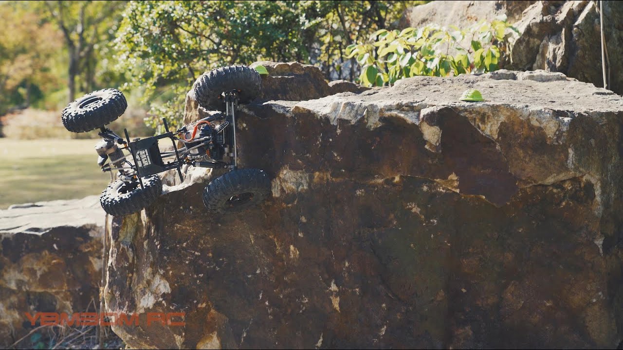 2.2 MOA Crawler - W2精准操控”飞檐走壁“