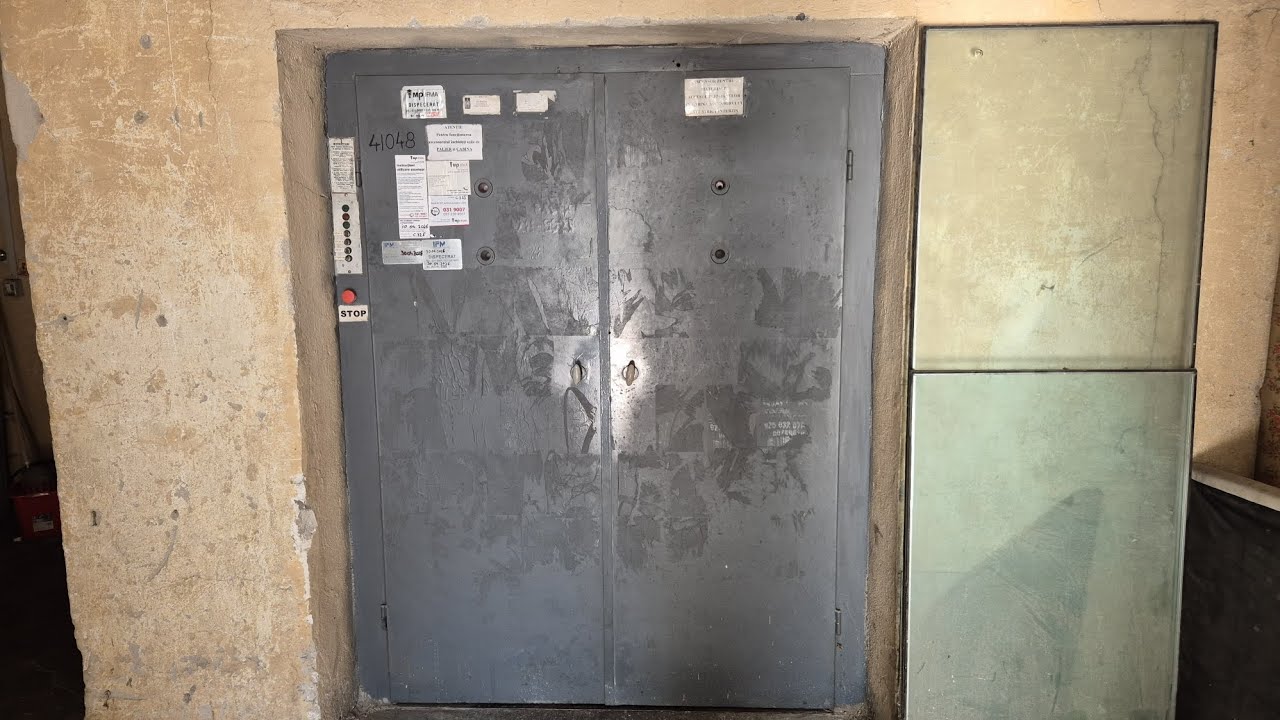 (No ride) mid 1970s IFMA freight elevator at Complex Părâng, Târgu Jiu, RO