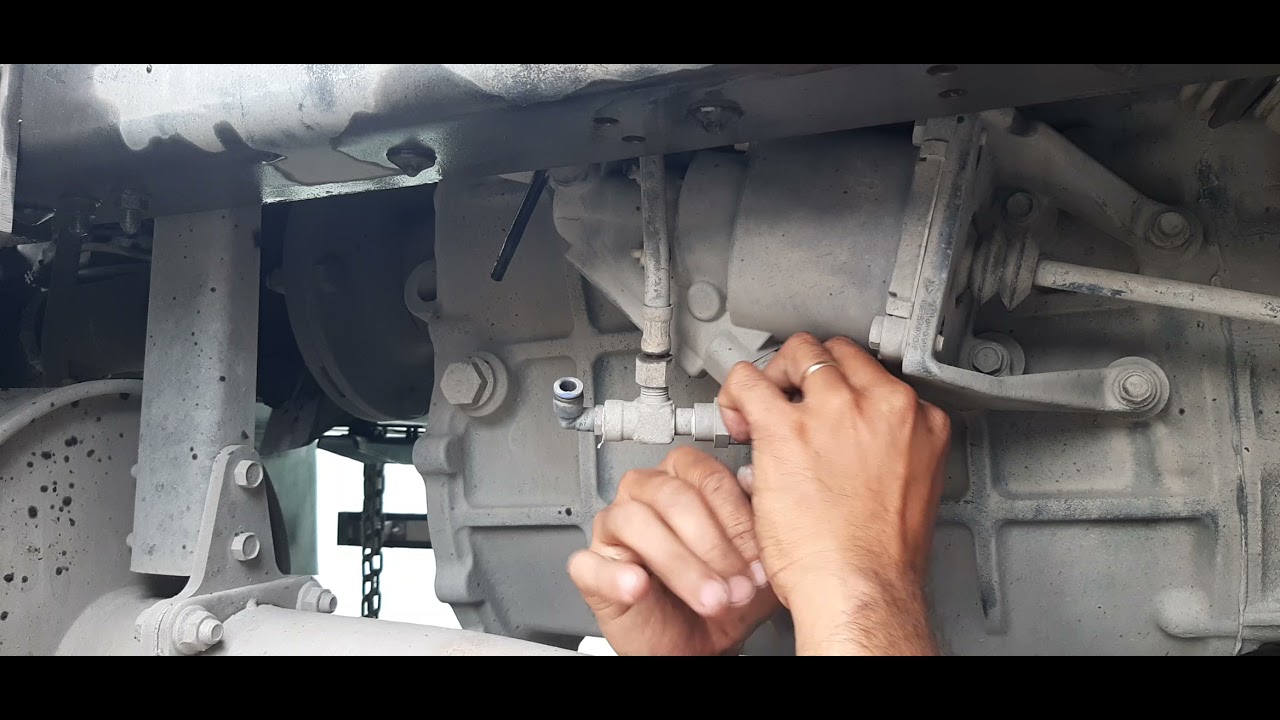 Trợ lực ly hợp bị xì hơi, hướng dẫn cách khắc phục