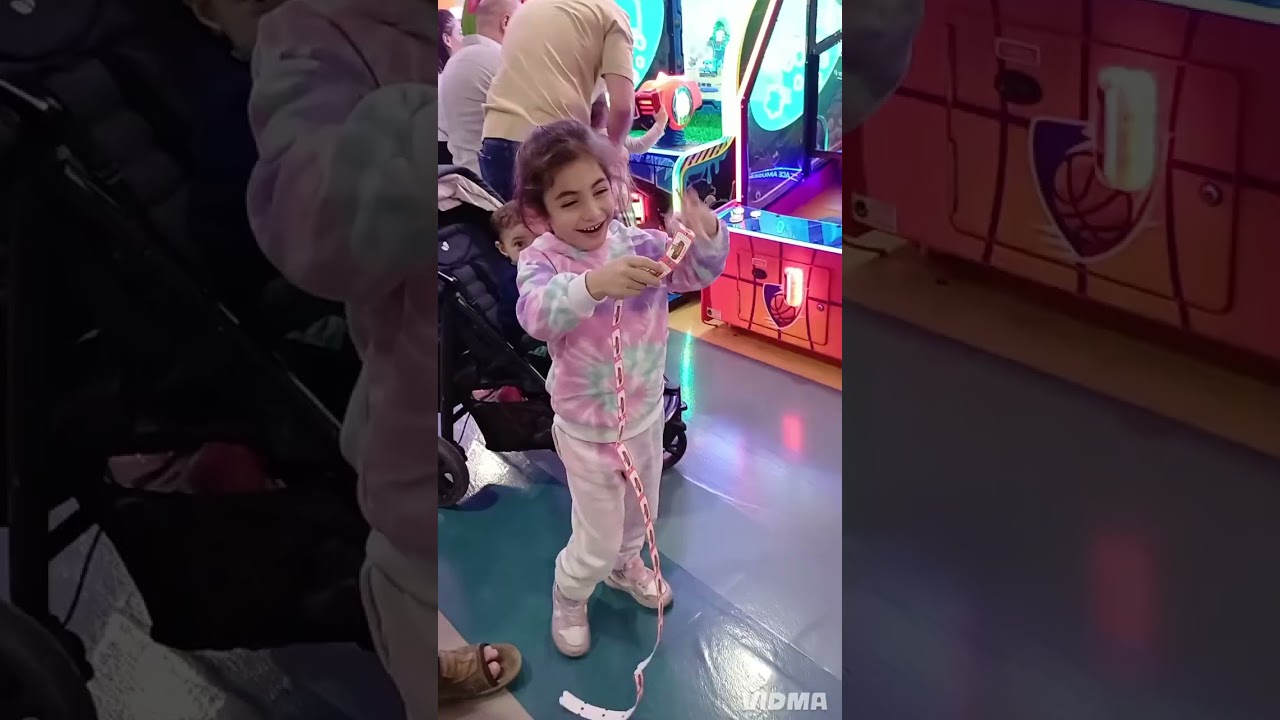 vlog ..  يلا ع ملاهي  شو بتتوقعوا ربحنا ؟ وشو عملنا اخر 🥰شي#kids #explore #family #citymall 