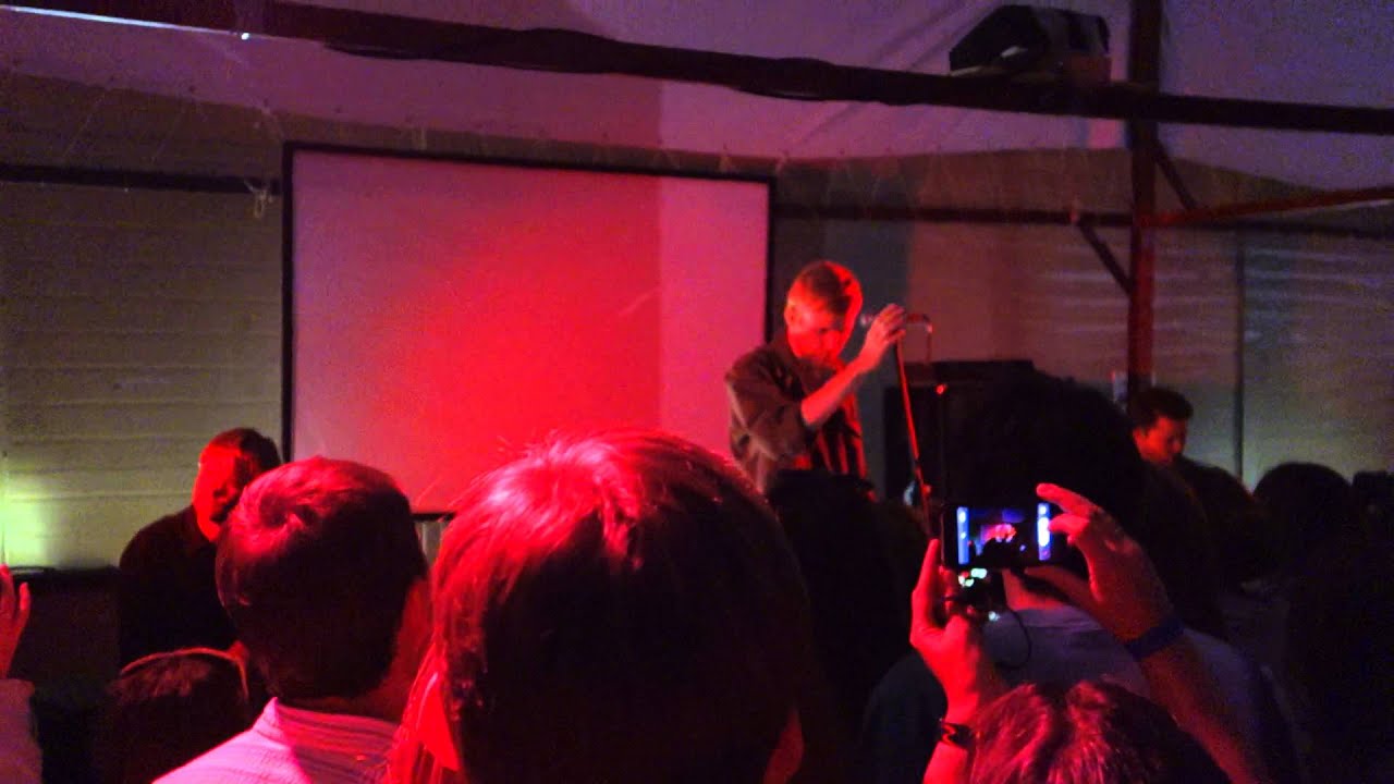 Jay-Jay Johanson Dilemma, Mr Fredrikson