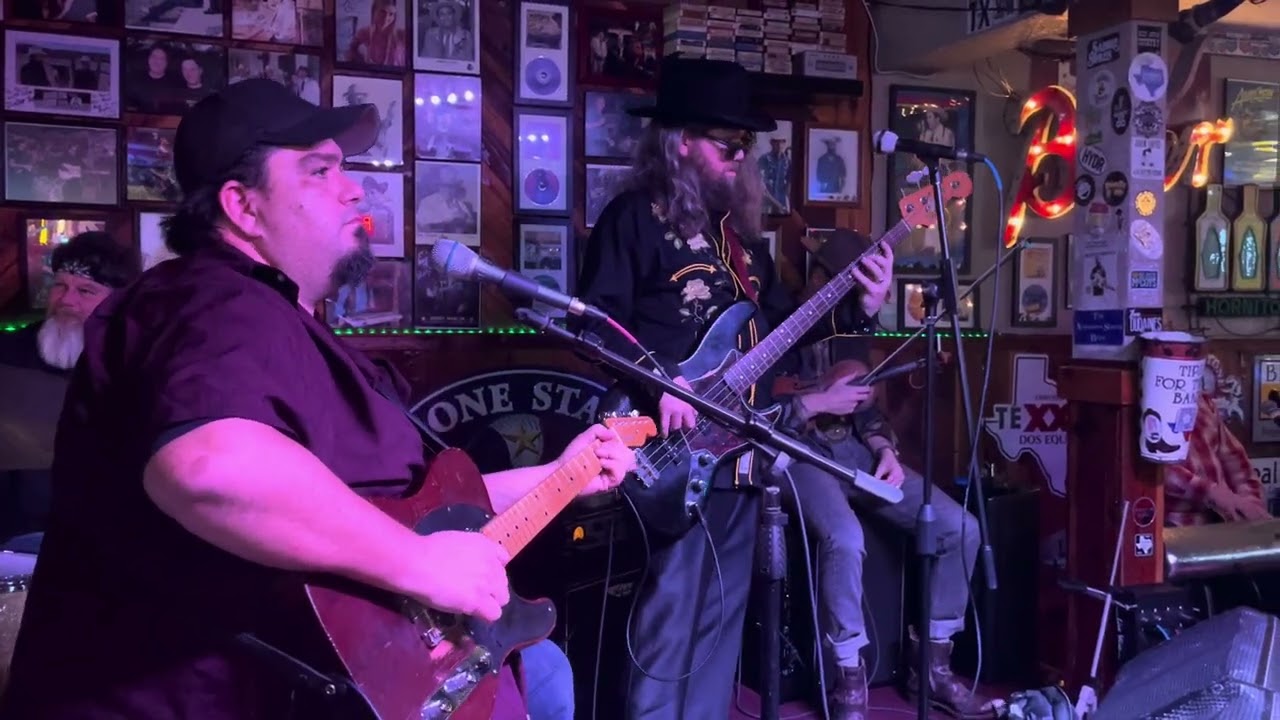 “Volver, Volver” Smith & Reeves band 1-22-2025