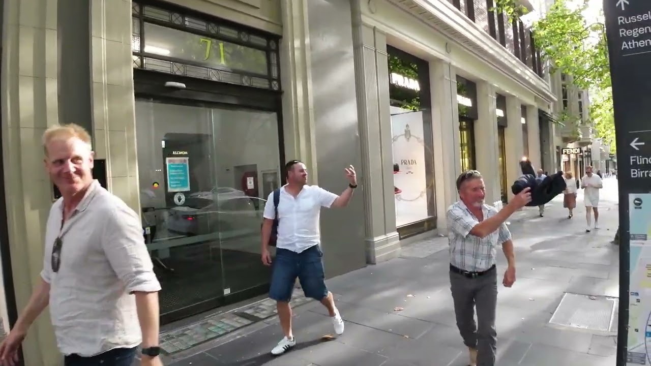 Just a Walk no talk Melbourne Collins St (Spring to Queen St ) 4K سبر علي الاقدام شارع كولينز