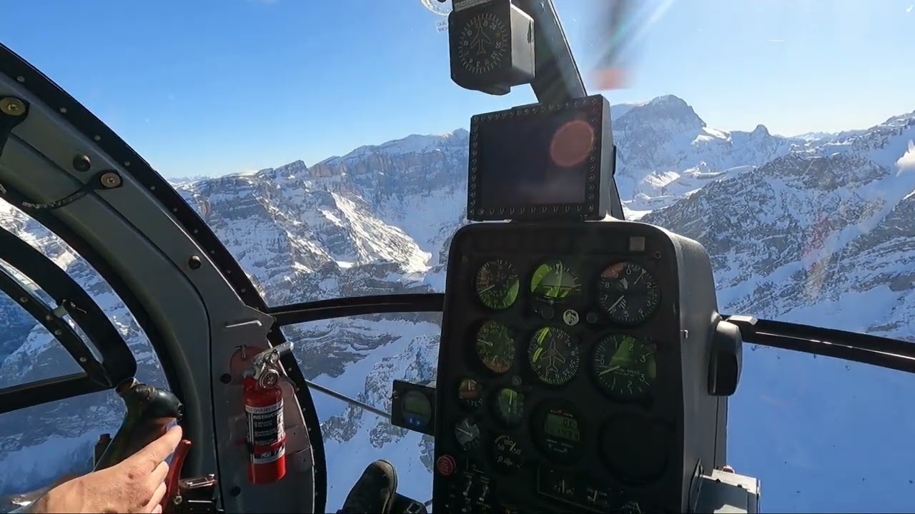 Helikopter Winterrundflug mit dem Hughes 369 D
