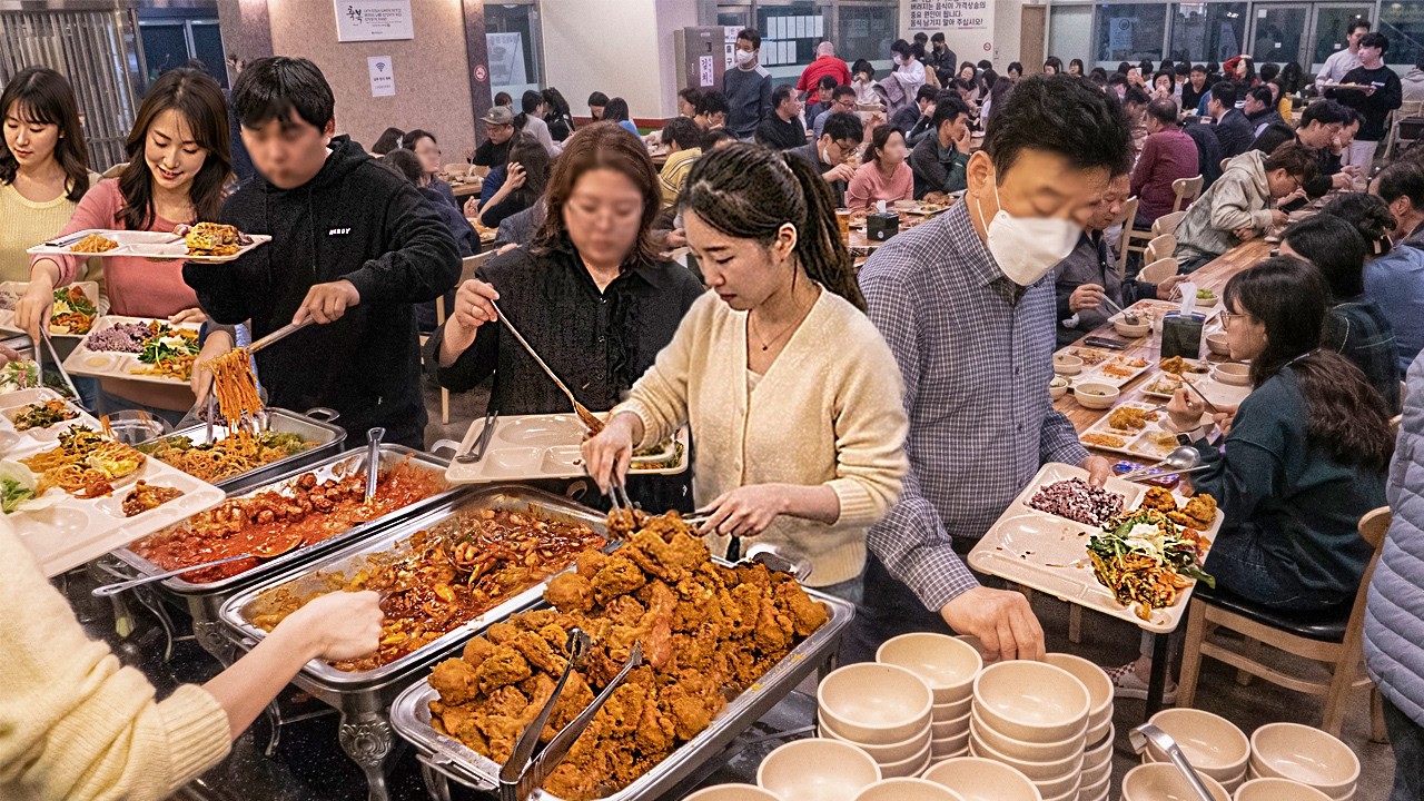 생맥주,치킨까지 전부 다 9500원에 무한리필 한식뷔페! 매일 바뀌는 퓨전 한식 11가지, 무조건 본전 뽑는 가성비 미친 한식뷔페!/$7 Legendary Korean Buffet