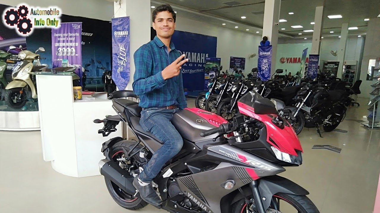 Yamaha R15 V3 Most Detailed Review | A Unique Bike in 155cc Segment