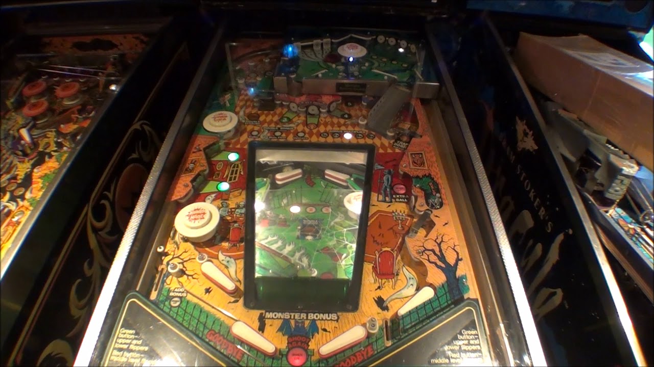 Haunted house Pinball Machine With Speech and Multiball!