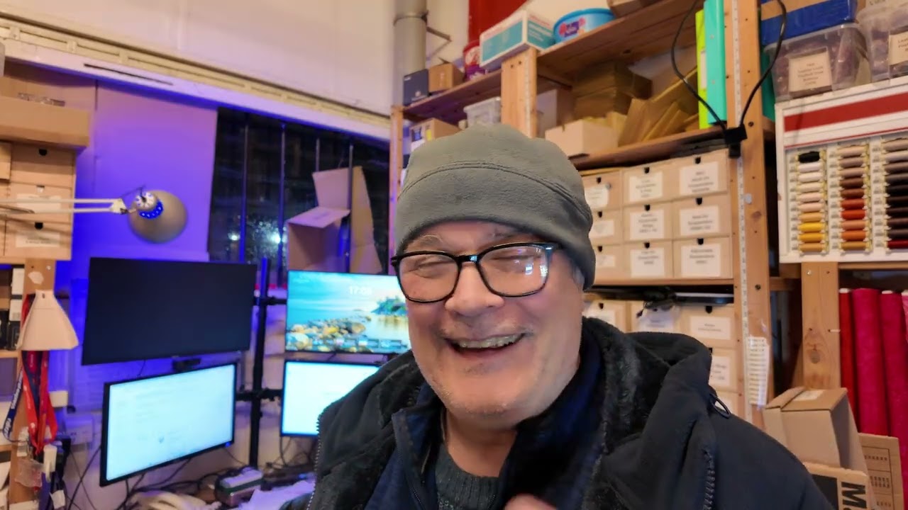 Reacting to reseller videos, talking about organisation and my next steps with my Shopify store