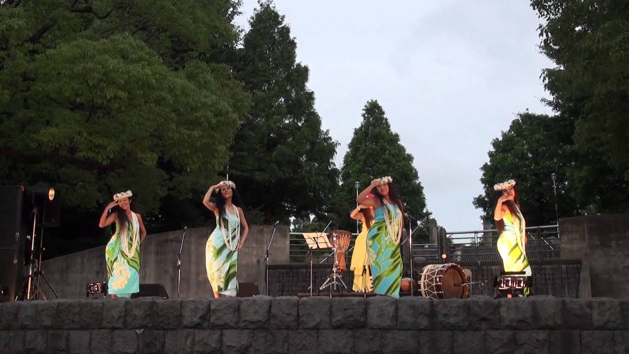 Sandii's Pacifica Hula Stars  [ Manatsu no kajitsu ] / Mrine Entertainment Show 2010