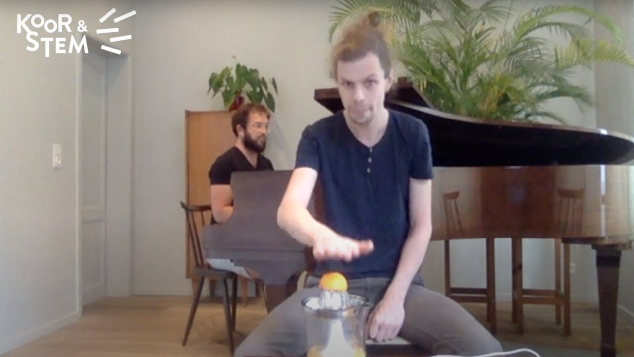 Mijn hoed, die heeft 4 deuken met Tom en Govaart