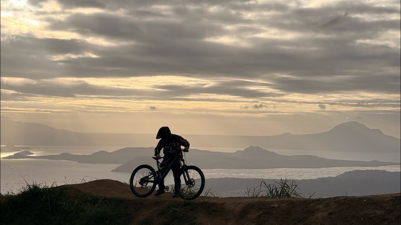 Cycling Explorations: The View Bike Park #OneCaviteDownhillAlliance #Chillride #IntenseTracer275C