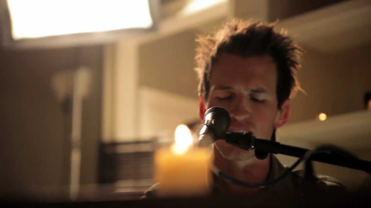 Aaron Keyes - Sovereign Over Us