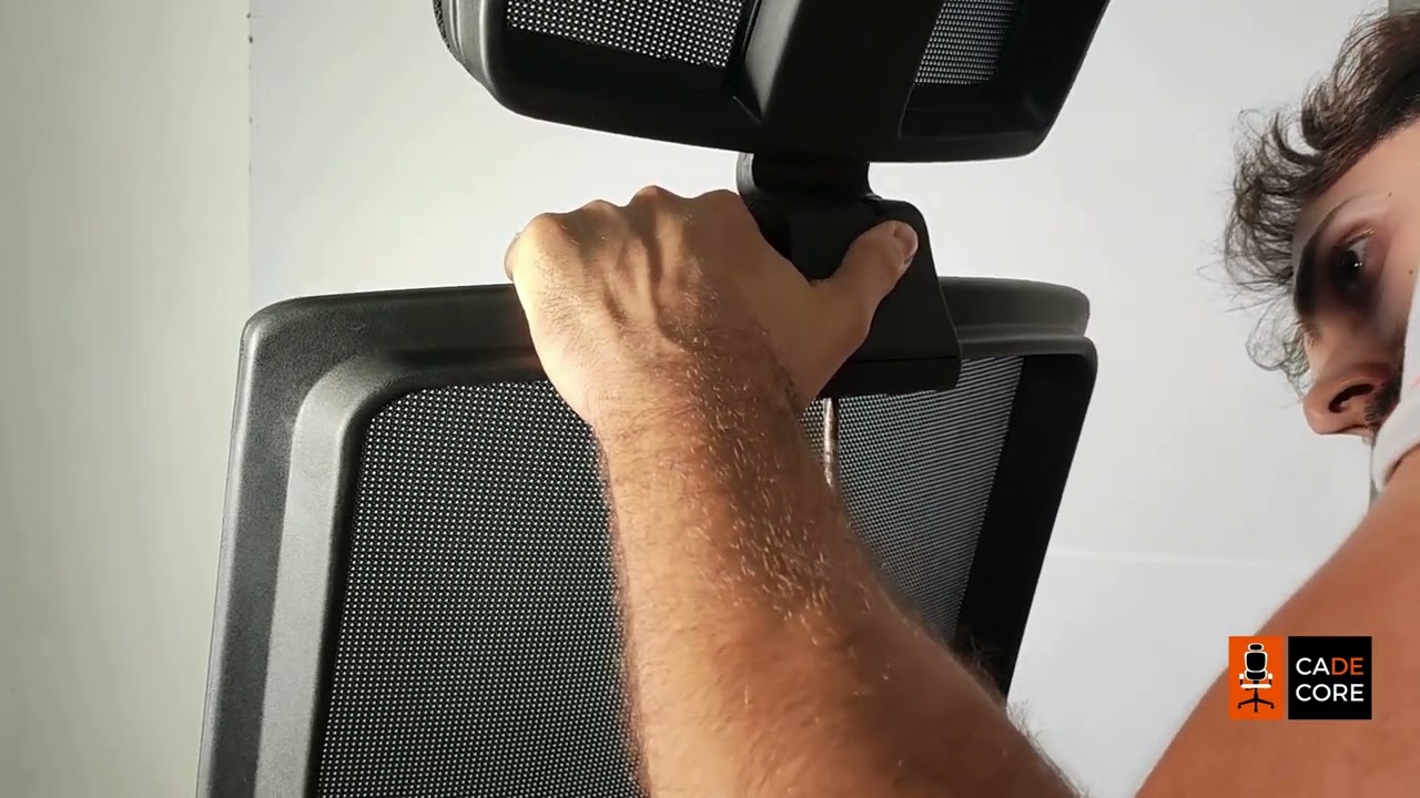 Como Instalar e Também Regular o Apoio de Cabeça da Cadeira Brizza Plaxmetal
