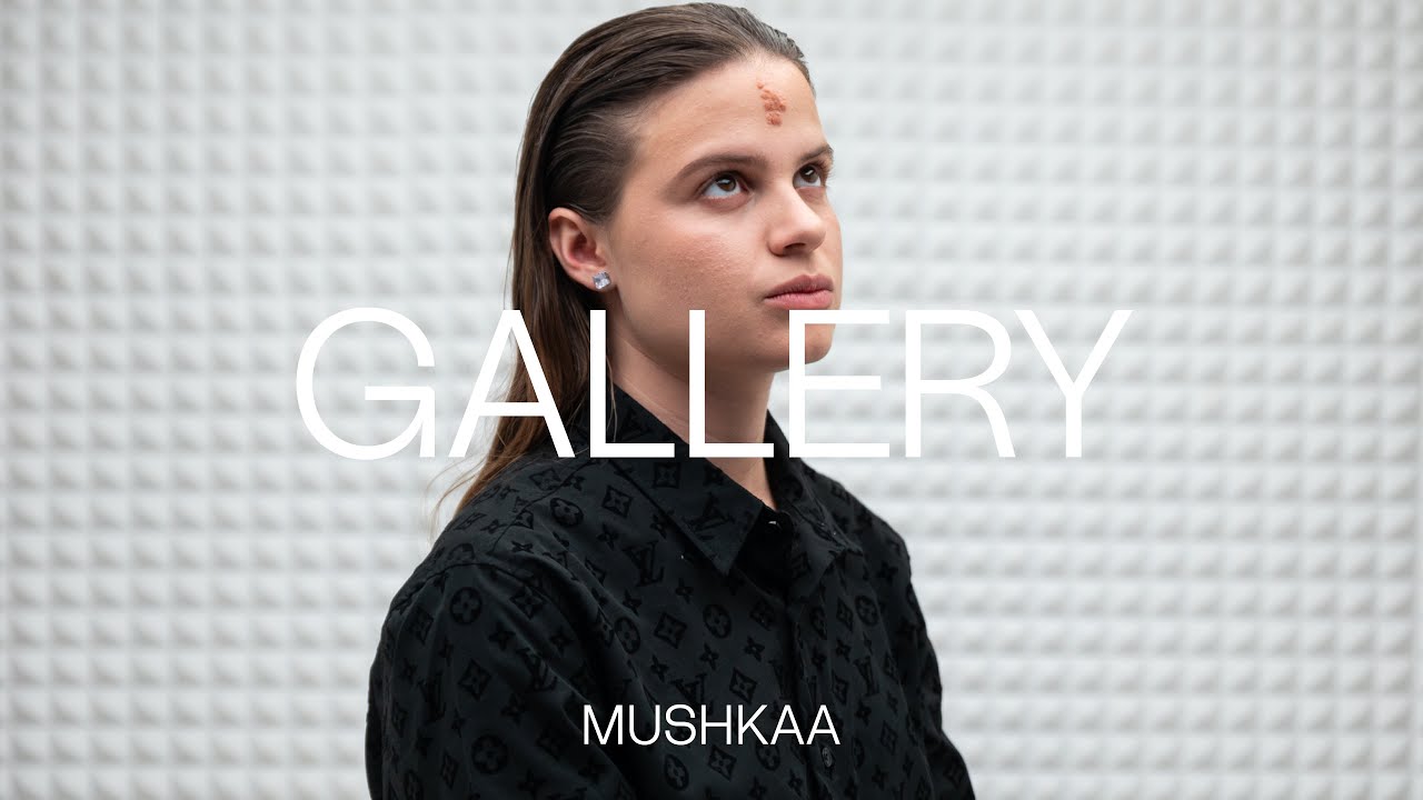 Mushkaa - El disfraz | GALLERY SESSION