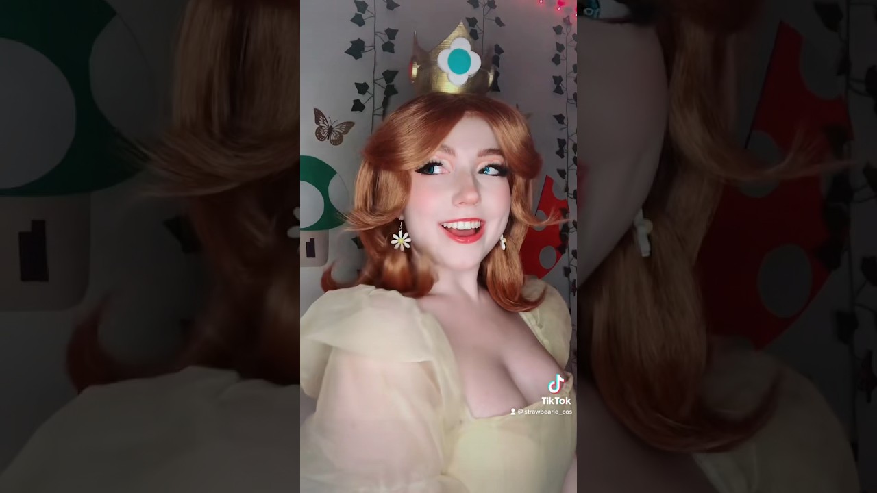 Here&rsquo;s Daisy! 🌼💛⭐️#cosplay #mariomovie #daisy #princessdaisy #marioparty #mariokart #makeup
