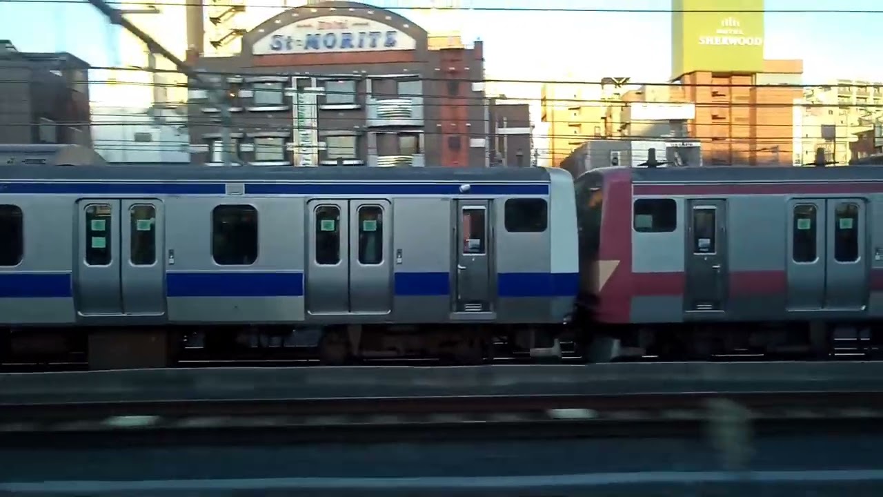 鉄道の並走シーン1/25日
