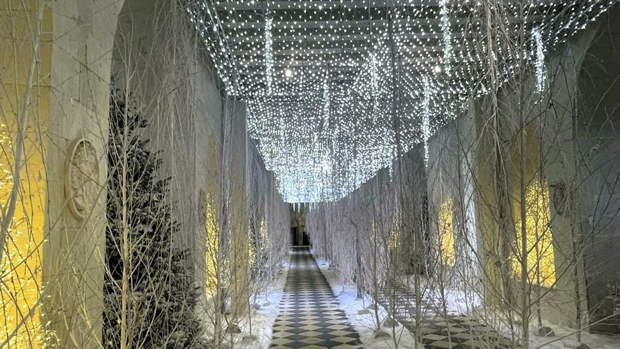 Chateau de Chenonceau at Christmas