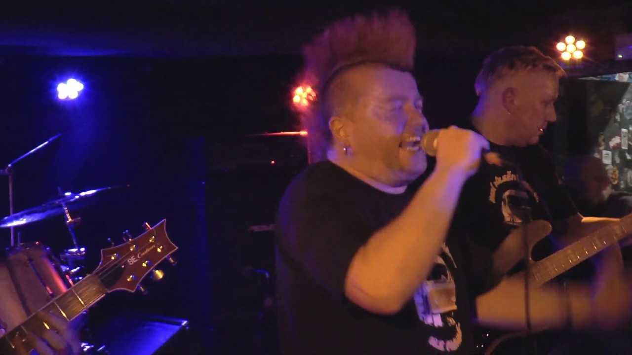 V.T. Marvin - Petr má pistoli, Přejel jsem fízla, Metal a smích - Klub 007 Strahov - 23.12.2018