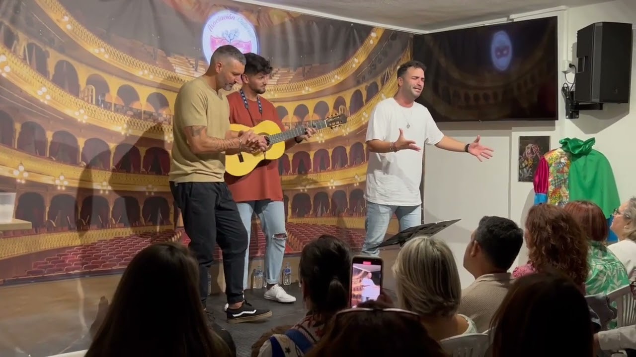 'POR CADA MIRADA' Paco Trujillo, David Trujillo y Moisés Arévalo en CarnavAlgaidas
