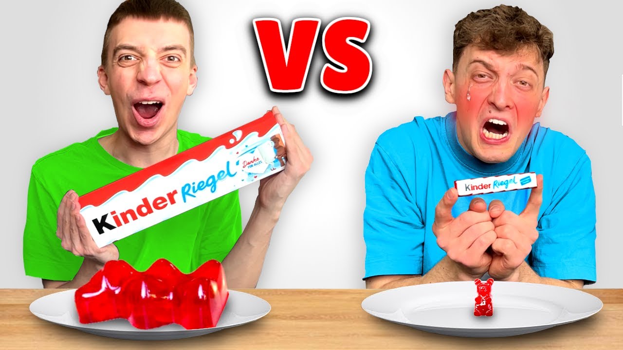 XXL ESSEN gegen MINI ESSEN! 😱 (Weltrekord)