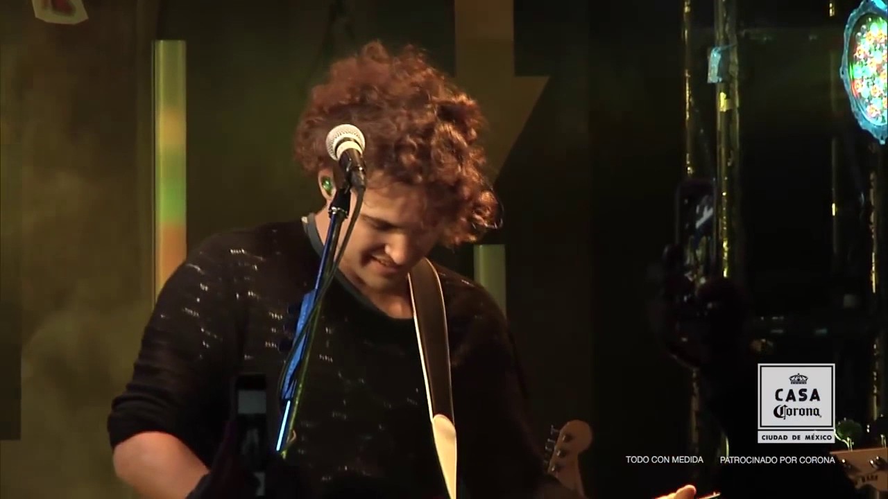 WALK THE MOON - Different Colors. México 2016.