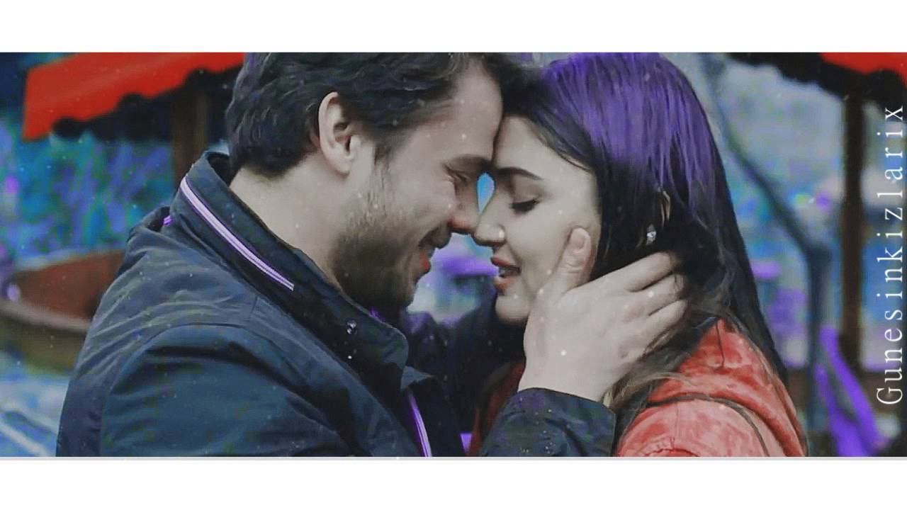 Ali & Selin ; Hangimiz